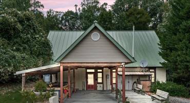 8215 OAK CREST DR, KING GEORGE, Virginia 22485, 1 Bedroom Bedrooms, ,1 BathroomBathrooms,Residential,For sale,8215 OAK CREST DR,VAKG2006772 MLS # VAKG2006772