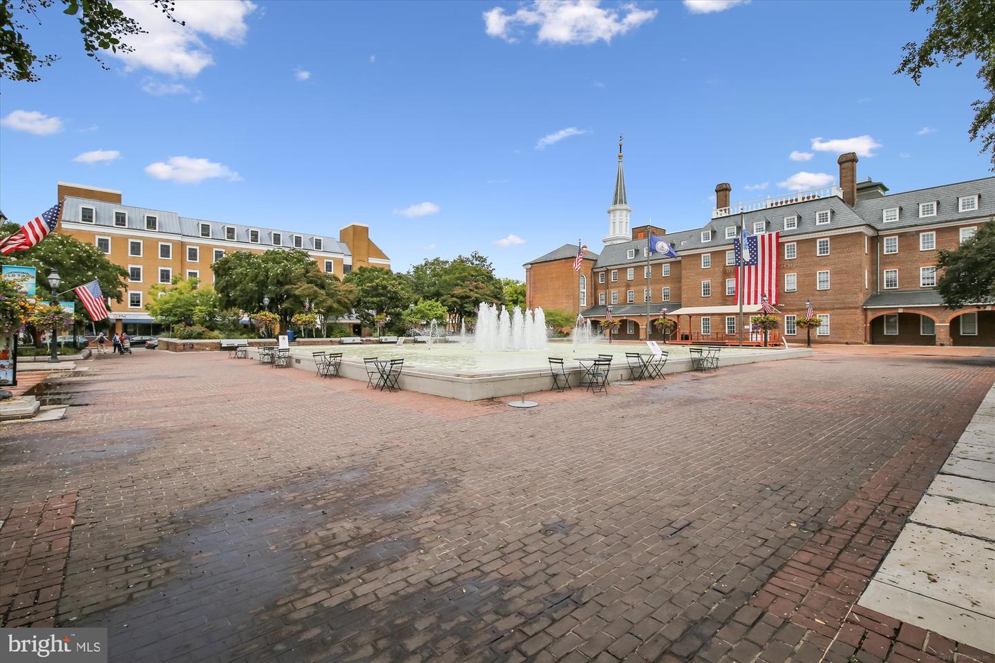 603 QUEEN ST #6, ALEXANDRIA, Virginia 22314, 1 Bedroom Bedrooms, 5 Rooms Rooms,1 BathroomBathrooms,Residential,For sale,603 QUEEN ST #6,VAAX2047872 MLS # VAAX2047872