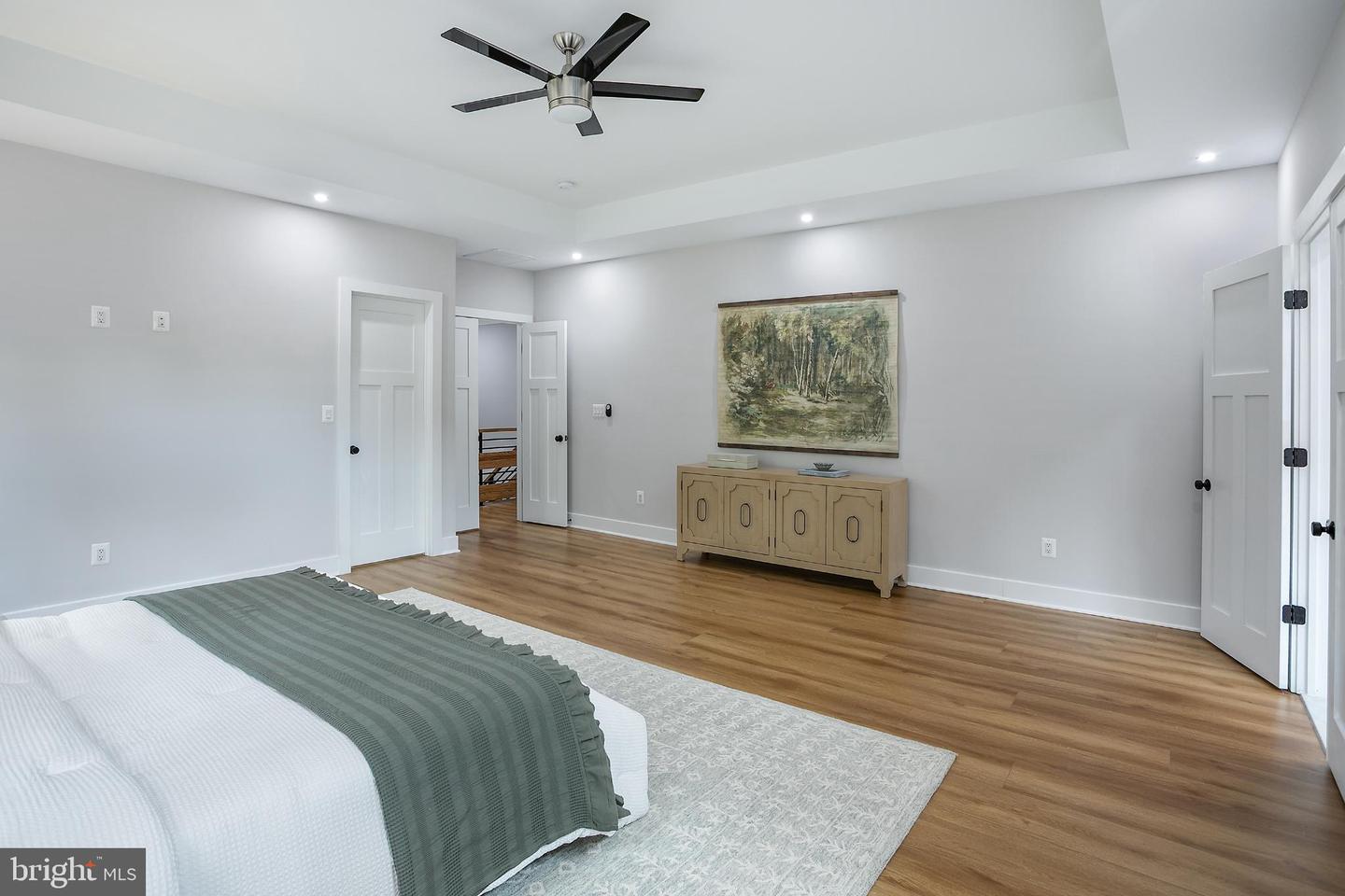 116 FARDALE ST SE, VIENNA, Virginia 22180, 8 Bedrooms Bedrooms, 15 Rooms Rooms,6 BathroomsBathrooms,Residential,For sale,116 FARDALE ST SE,VAFX2257712 MLS # VAFX2257712