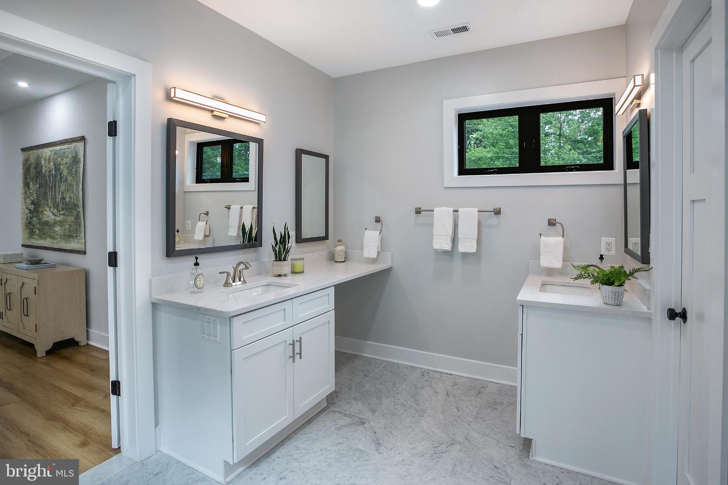 116 FARDALE ST SE, VIENNA, Virginia 22180, 8 Bedrooms Bedrooms, 15 Rooms Rooms,6 BathroomsBathrooms,Residential,For sale,116 FARDALE ST SE,VAFX2257712 MLS # VAFX2257712