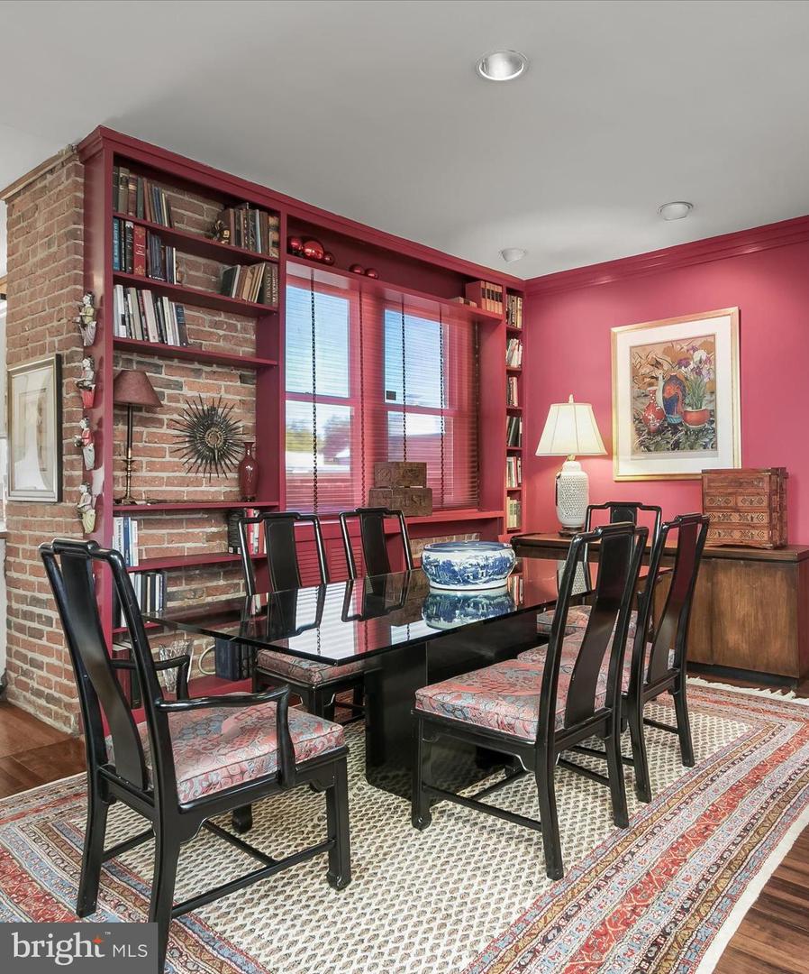 1829 16TH ST NW #4, WASHINGTON, District Of Columbia 20009, 2 Bedrooms Bedrooms, ,2 BathroomsBathrooms,Residential,For sale,1829 16TH ST NW #4,DCDC2212222 MLS # DCDC2212222