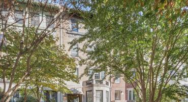 1829 16TH ST NW #4, WASHINGTON, District Of Columbia 20009, 2 Bedrooms Bedrooms, ,2 BathroomsBathrooms,Residential,For sale,1829 16TH ST NW #4,DCDC2212222 MLS # DCDC2212222