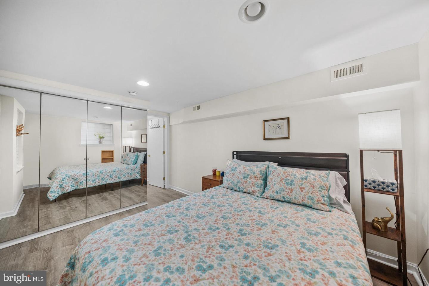 211 F ST NE, WASHINGTON, District Of Columbia 20002, 4 Bedrooms Bedrooms, ,3 BathroomsBathrooms,Residential,For sale,211 F ST NE,DCDC2212226 MLS # DCDC2212226