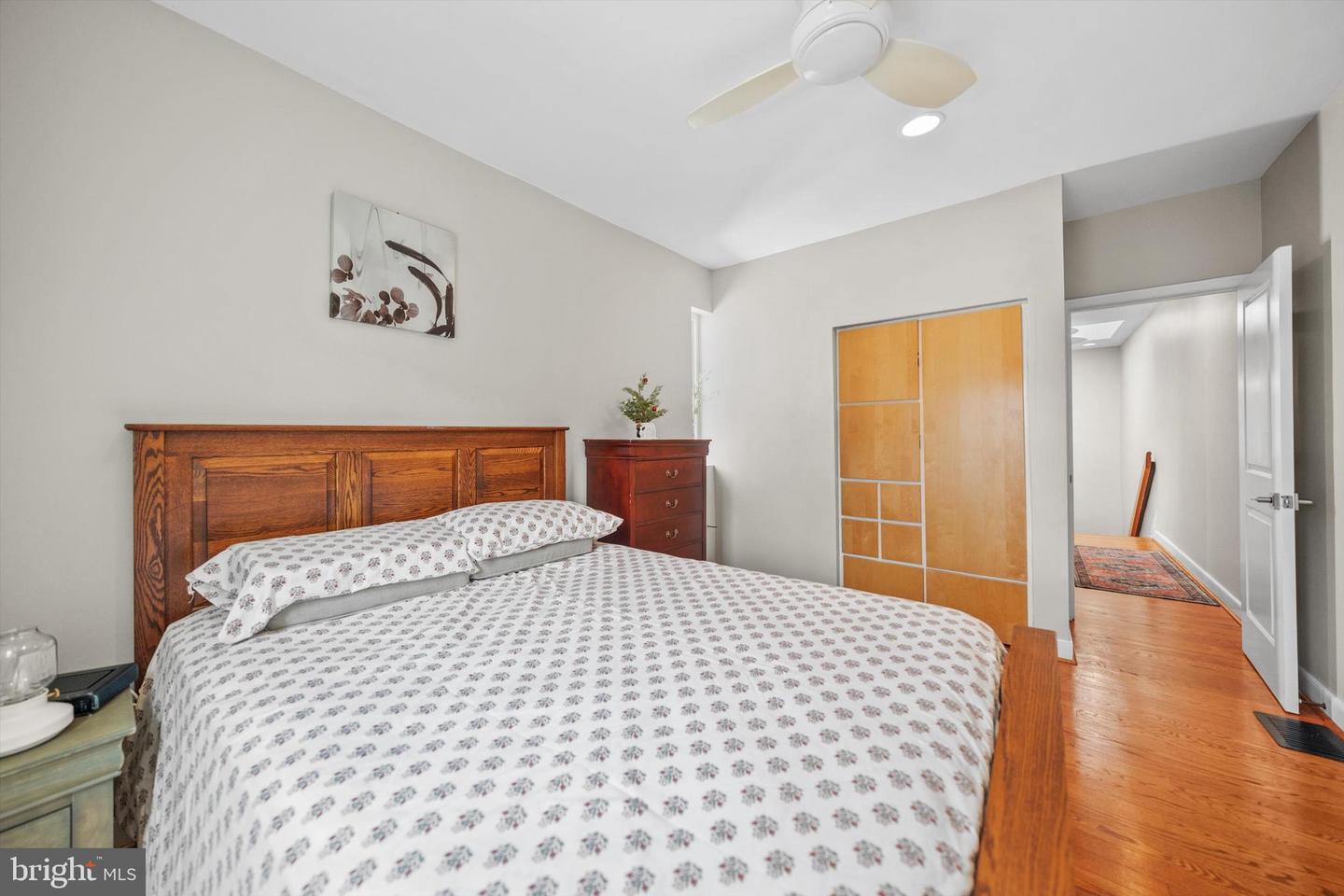 211 F ST NE, WASHINGTON, District Of Columbia 20002, 4 Bedrooms Bedrooms, ,3 BathroomsBathrooms,Residential,For sale,211 F ST NE,DCDC2212226 MLS # DCDC2212226