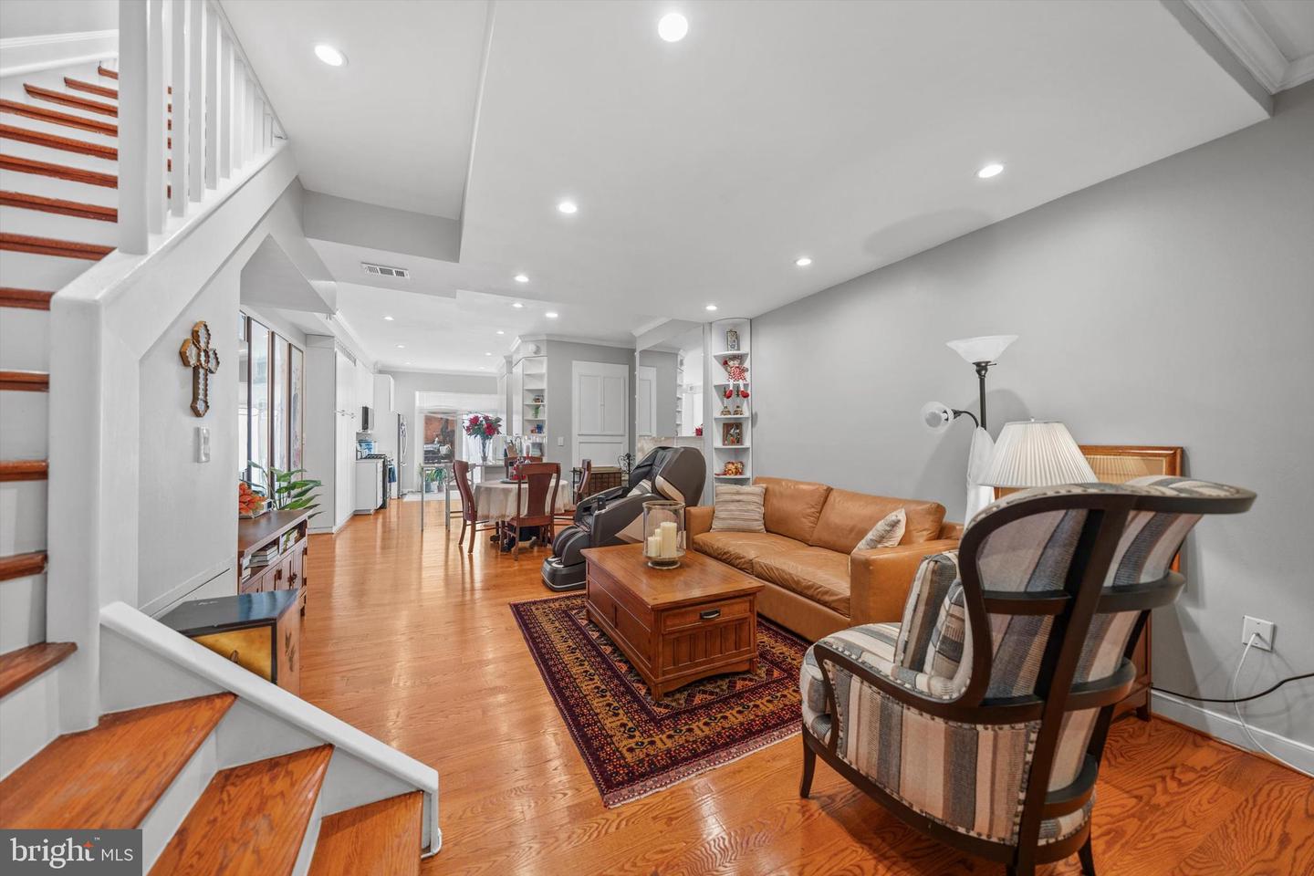 211 F ST NE, WASHINGTON, District Of Columbia 20002, 4 Bedrooms Bedrooms, ,3 BathroomsBathrooms,Residential,For sale,211 F ST NE,DCDC2212226 MLS # DCDC2212226