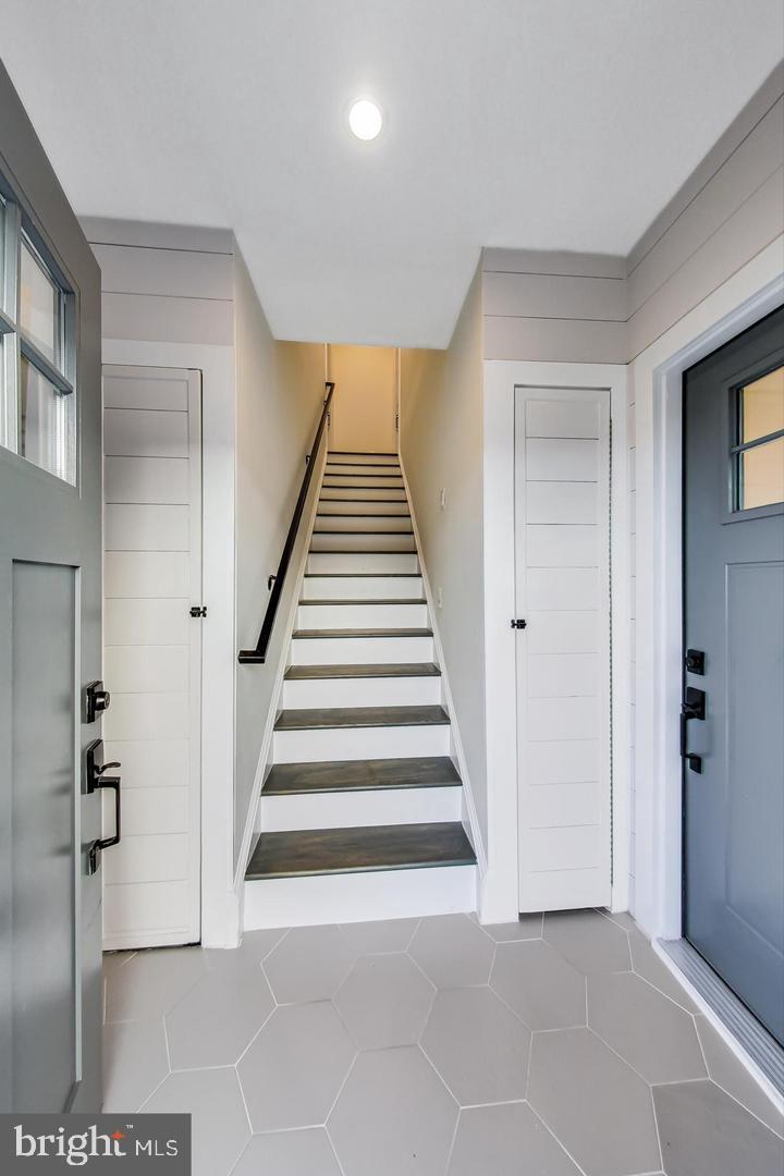 428 EVARTS ST NE #2, WASHINGTON, District Of Columbia 20017, 2 Bedrooms Bedrooms, ,2 BathroomsBathrooms,Residential,For sale,428 EVARTS ST NE #2,DCDC2212264 MLS # DCDC2212264