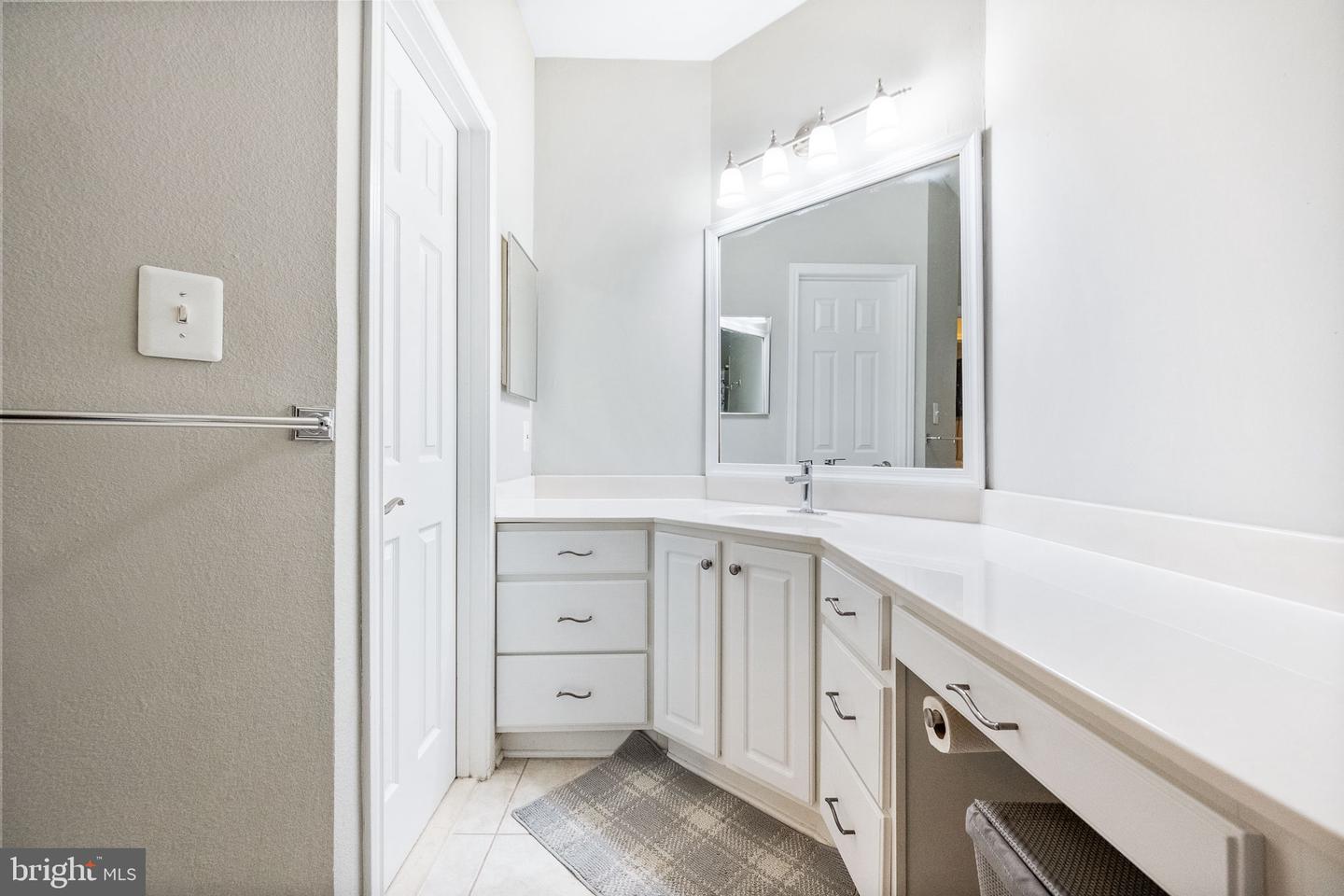 12158 PENDERVIEW LN #1723, FAIRFAX, Virginia 22033, 2 Bedrooms Bedrooms, ,1 BathroomBathrooms,Residential,For sale,12158 PENDERVIEW LN #1723,VAFX2257718 MLS # VAFX2257718