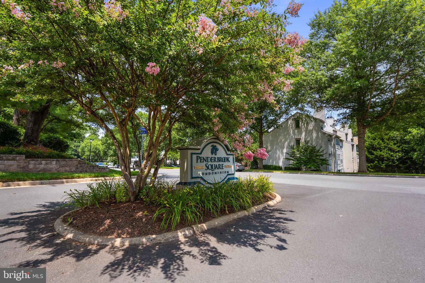 12158 PENDERVIEW LN #1723, FAIRFAX, Virginia 22033, 2 Bedrooms Bedrooms, ,1 BathroomBathrooms,Residential,For sale,12158 PENDERVIEW LN #1723,VAFX2257718 MLS # VAFX2257718