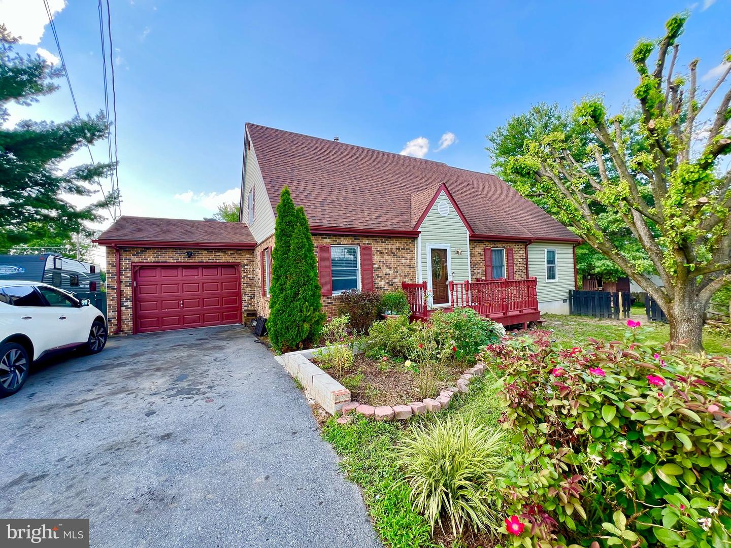 112 HITES ST, WINCHESTER, Virginia 22602, 4 Bedrooms Bedrooms, ,3 BathroomsBathrooms,Residential,For sale,112 HITES ST,VAFV2035668 MLS # VAFV2035668