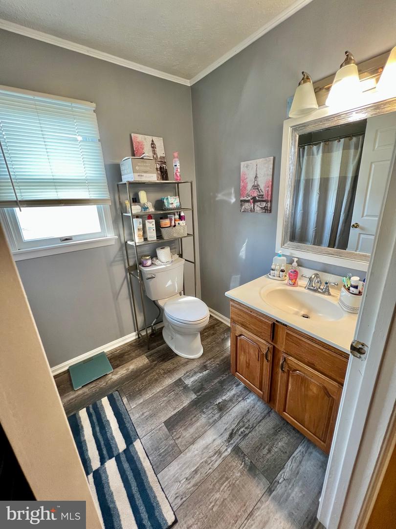 112 HITES ST, WINCHESTER, Virginia 22602, 4 Bedrooms Bedrooms, ,3 BathroomsBathrooms,Residential,For sale,112 HITES ST,VAFV2035668 MLS # VAFV2035668