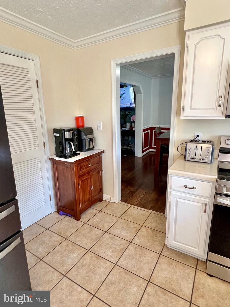112 HITES ST, WINCHESTER, Virginia 22602, 4 Bedrooms Bedrooms, ,3 BathroomsBathrooms,Residential,For sale,112 HITES ST,VAFV2035668 MLS # VAFV2035668