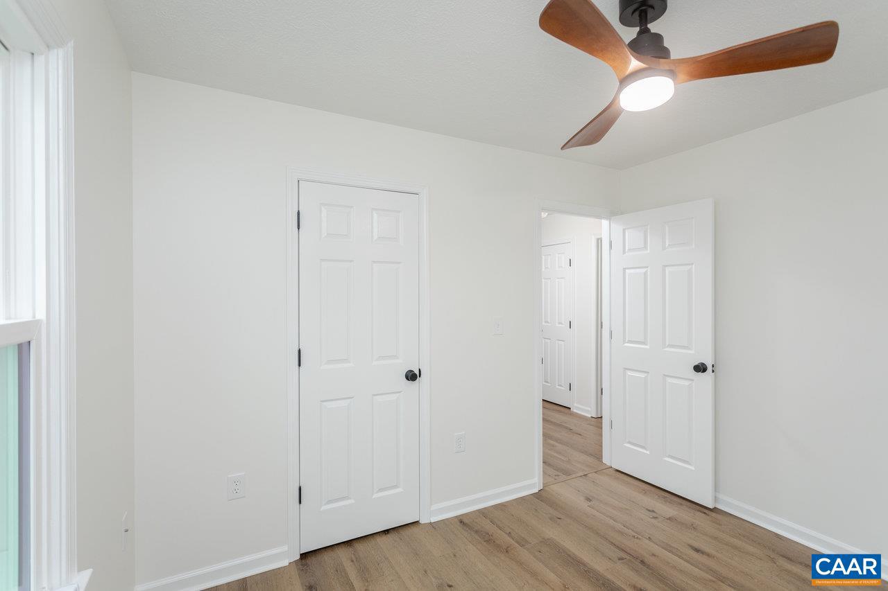 37 AUBURN DR, GROTTOES, Virginia 24441, 4 Bedrooms Bedrooms, ,2 BathroomsBathrooms,Residential,For sale,37 AUBURN DR,667152 MLS # 667152