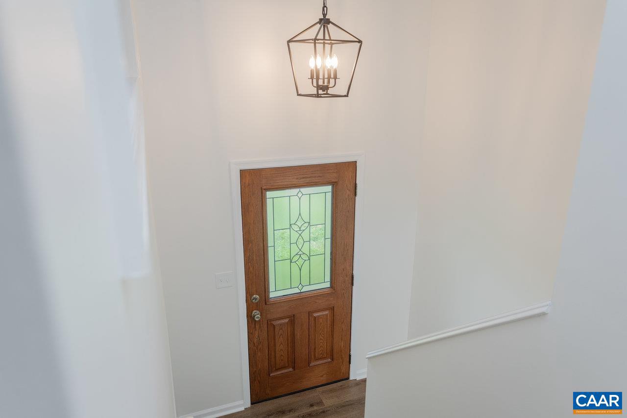 37 AUBURN DR, GROTTOES, Virginia 24441, 4 Bedrooms Bedrooms, ,2 BathroomsBathrooms,Residential,For sale,37 AUBURN DR,667152 MLS # 667152