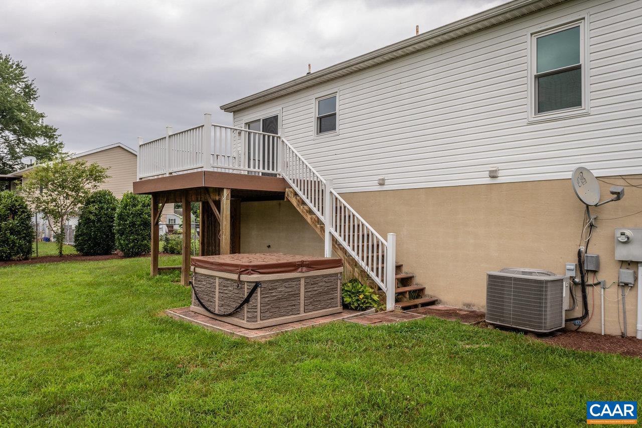 37 AUBURN DR, GROTTOES, Virginia 24441, 4 Bedrooms Bedrooms, ,2 BathroomsBathrooms,Residential,For sale,37 AUBURN DR,667152 MLS # 667152