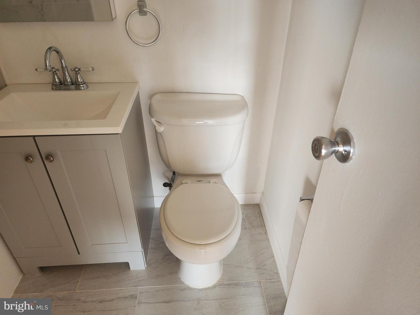 431 N ARMISTEAD ST #502, ALEXANDRIA, Virginia 22312, 2 Bedrooms Bedrooms, ,1 BathroomBathrooms,Residential,For sale,431 N ARMISTEAD ST #502,VAAX2047898 MLS # VAAX2047898
