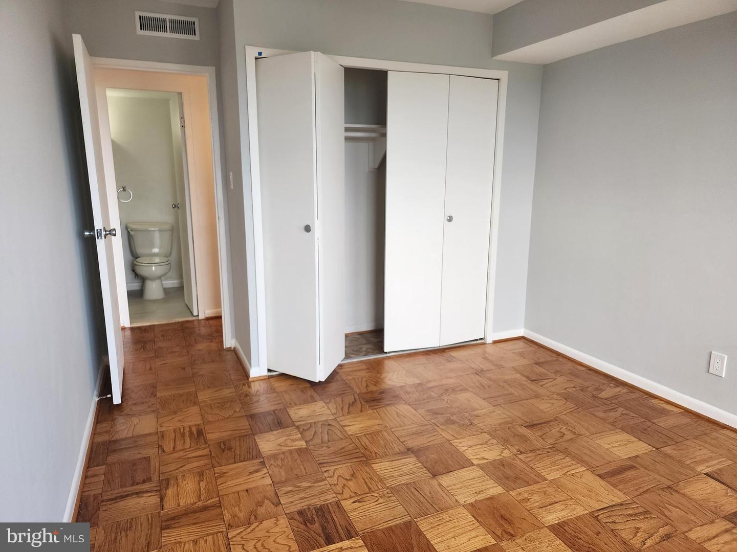 431 N ARMISTEAD ST #502, ALEXANDRIA, Virginia 22312, 2 Bedrooms Bedrooms, ,1 BathroomBathrooms,Residential,For sale,431 N ARMISTEAD ST #502,VAAX2047898 MLS # VAAX2047898