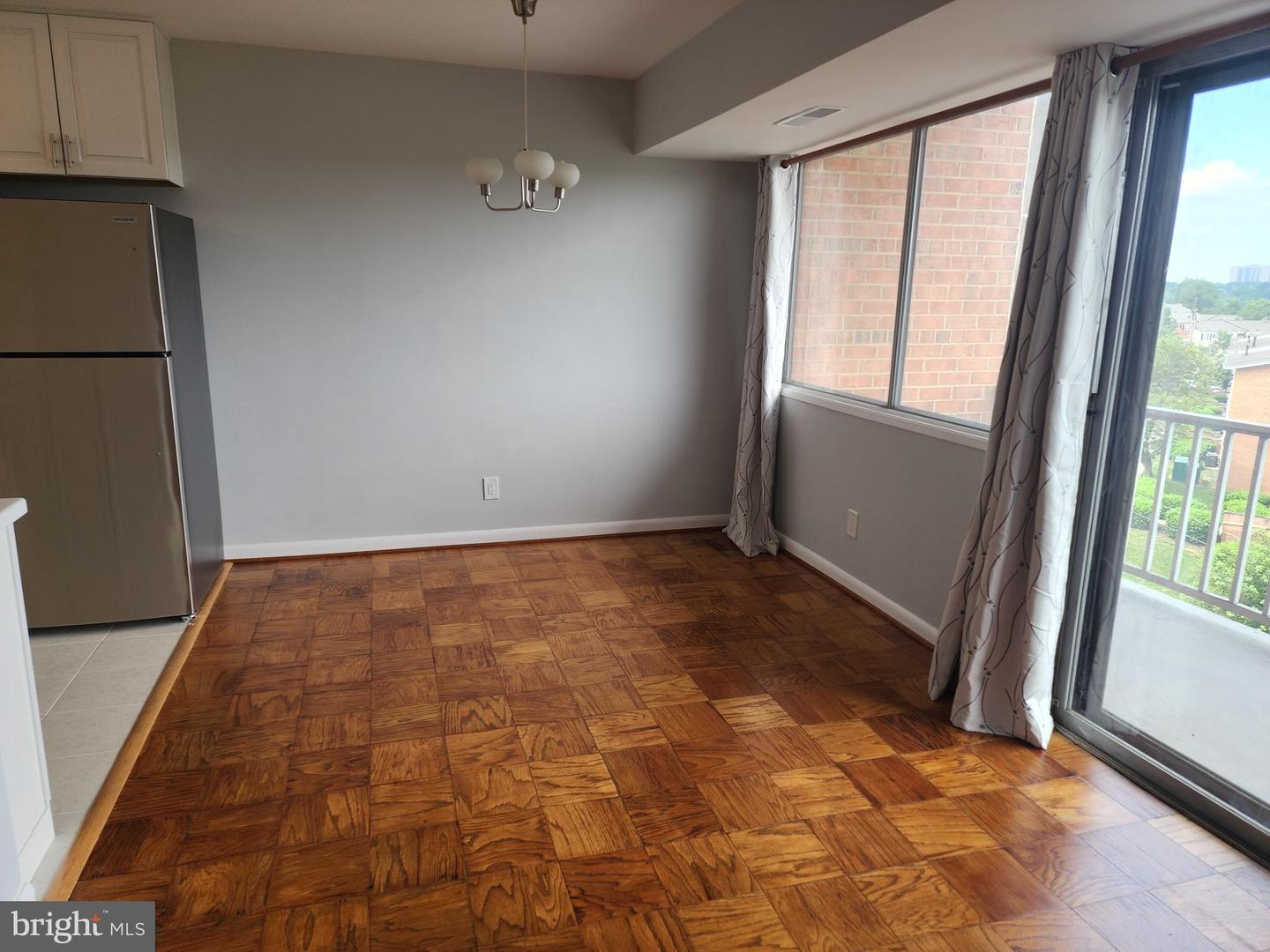 431 N ARMISTEAD ST #502, ALEXANDRIA, Virginia 22312, 2 Bedrooms Bedrooms, ,1 BathroomBathrooms,Residential,For sale,431 N ARMISTEAD ST #502,VAAX2047898 MLS # VAAX2047898