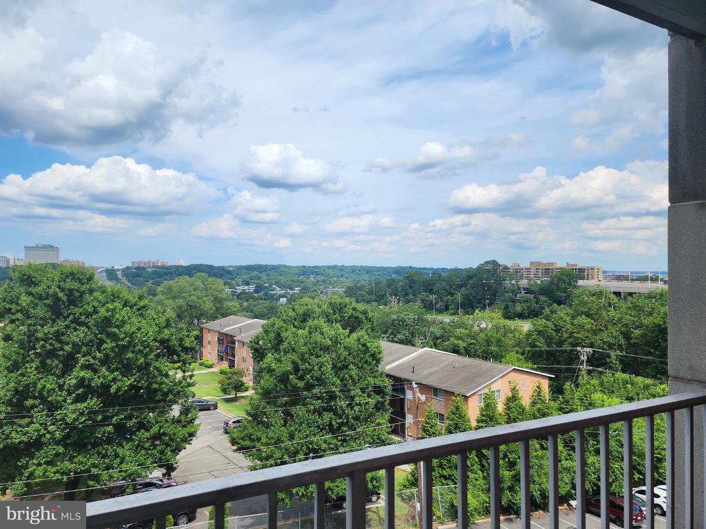 431 N ARMISTEAD ST #502, ALEXANDRIA, Virginia 22312, 2 Bedrooms Bedrooms, ,1 BathroomBathrooms,Residential,For sale,431 N ARMISTEAD ST #502,VAAX2047898 MLS # VAAX2047898