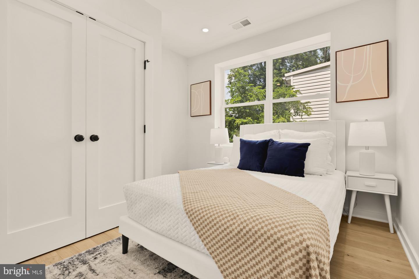 2610 41ST ST NW #3, WASHINGTON, District Of Columbia 20007, 2 Bedrooms Bedrooms, ,2 BathroomsBathrooms,Residential,For sale,2610 41ST ST NW #3,DCDC2212274 MLS # DCDC2212274