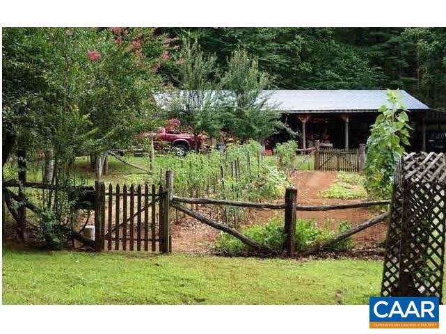 1950 LOCUST HOLLOW RD, CHARLOTTESVILLE, Virginia 22903, 3 Bedrooms Bedrooms, ,2 BathroomsBathrooms,Residential,For sale,1950 LOCUST HOLLOW RD,667156 MLS # 667156