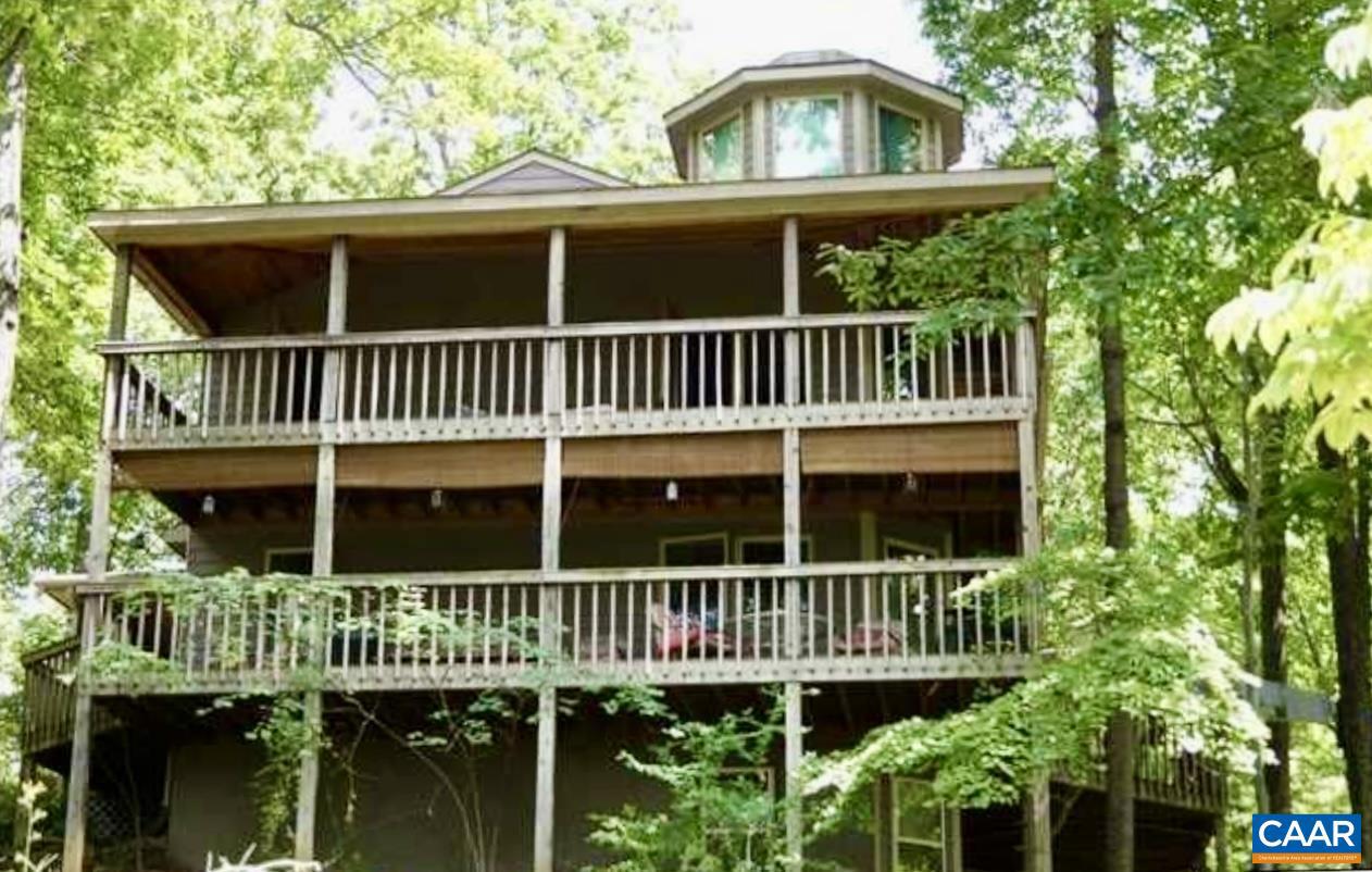 1950 LOCUST HOLLOW RD, CHARLOTTESVILLE, Virginia 22903, 3 Bedrooms Bedrooms, ,2 BathroomsBathrooms,Residential,For sale,1950 LOCUST HOLLOW RD,667156 MLS # 667156