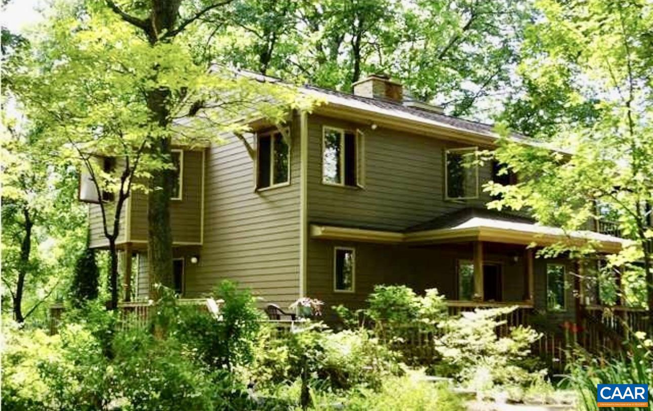 1950 LOCUST HOLLOW RD, CHARLOTTESVILLE, Virginia 22903, 3 Bedrooms Bedrooms, ,2 BathroomsBathrooms,Residential,For sale,1950 LOCUST HOLLOW RD,667156 MLS # 667156