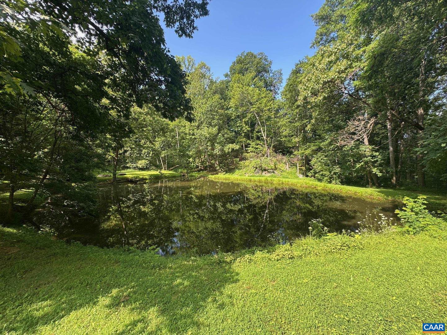 1950 LOCUST HOLLOW RD, CHARLOTTESVILLE, Virginia 22903, 3 Bedrooms Bedrooms, ,2 BathroomsBathrooms,Residential,For sale,1950 LOCUST HOLLOW RD,667156 MLS # 667156