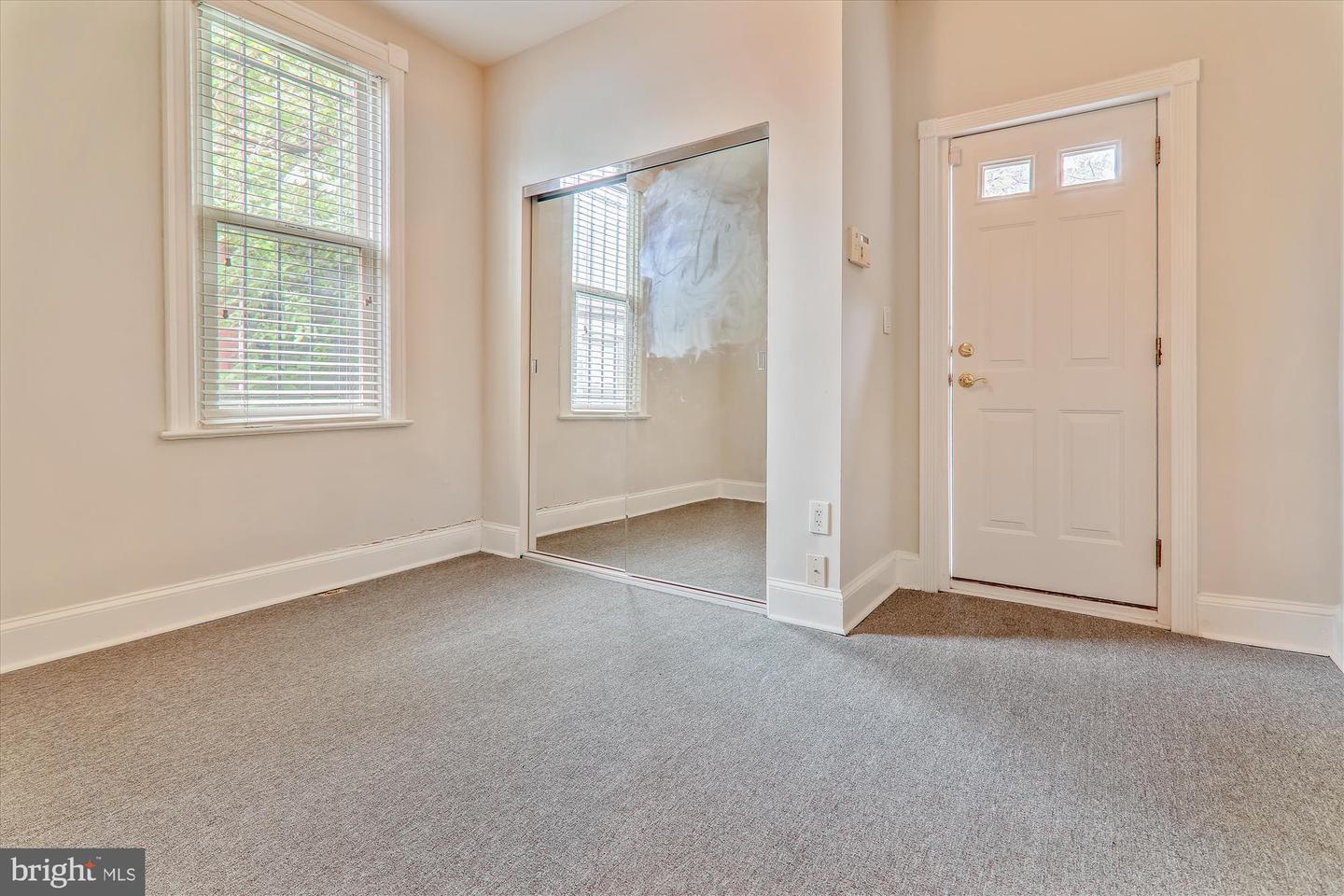 221 M ST NW, WASHINGTON, District Of Columbia 20001, 5 Bedrooms Bedrooms, ,3 BathroomsBathrooms,Residential,For sale,221 M ST NW,DCDC2212282 MLS # DCDC2212282