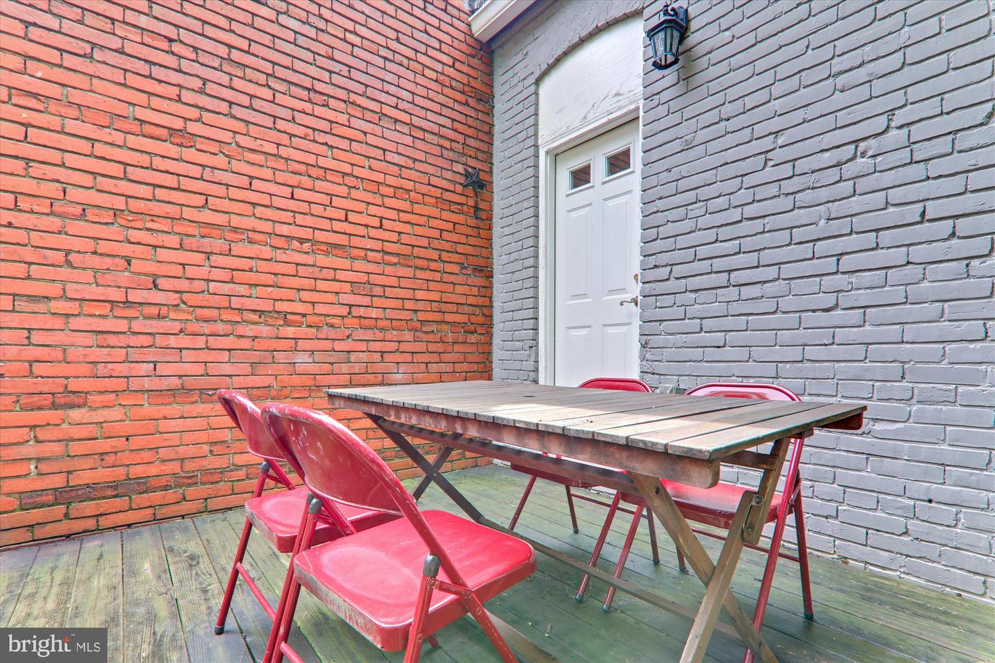 221 M ST NW, WASHINGTON, District Of Columbia 20001, 5 Bedrooms Bedrooms, ,3 BathroomsBathrooms,Residential,For sale,221 M ST NW,DCDC2212282 MLS # DCDC2212282