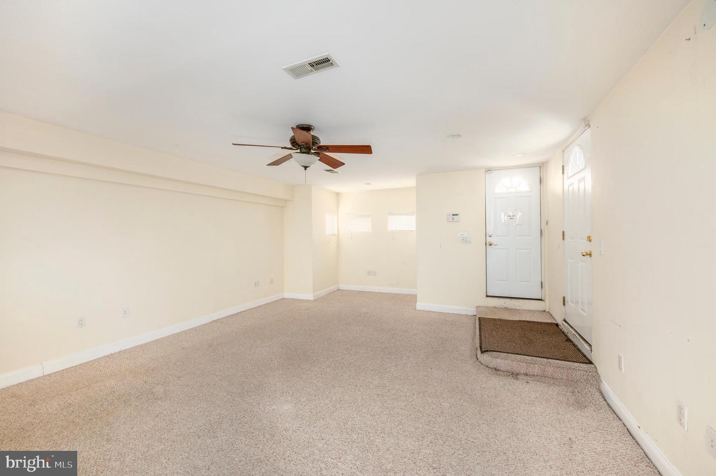 221 M ST NW, WASHINGTON, District Of Columbia 20001, 5 Bedrooms Bedrooms, ,3 BathroomsBathrooms,Residential,For sale,221 M ST NW,DCDC2212282 MLS # DCDC2212282