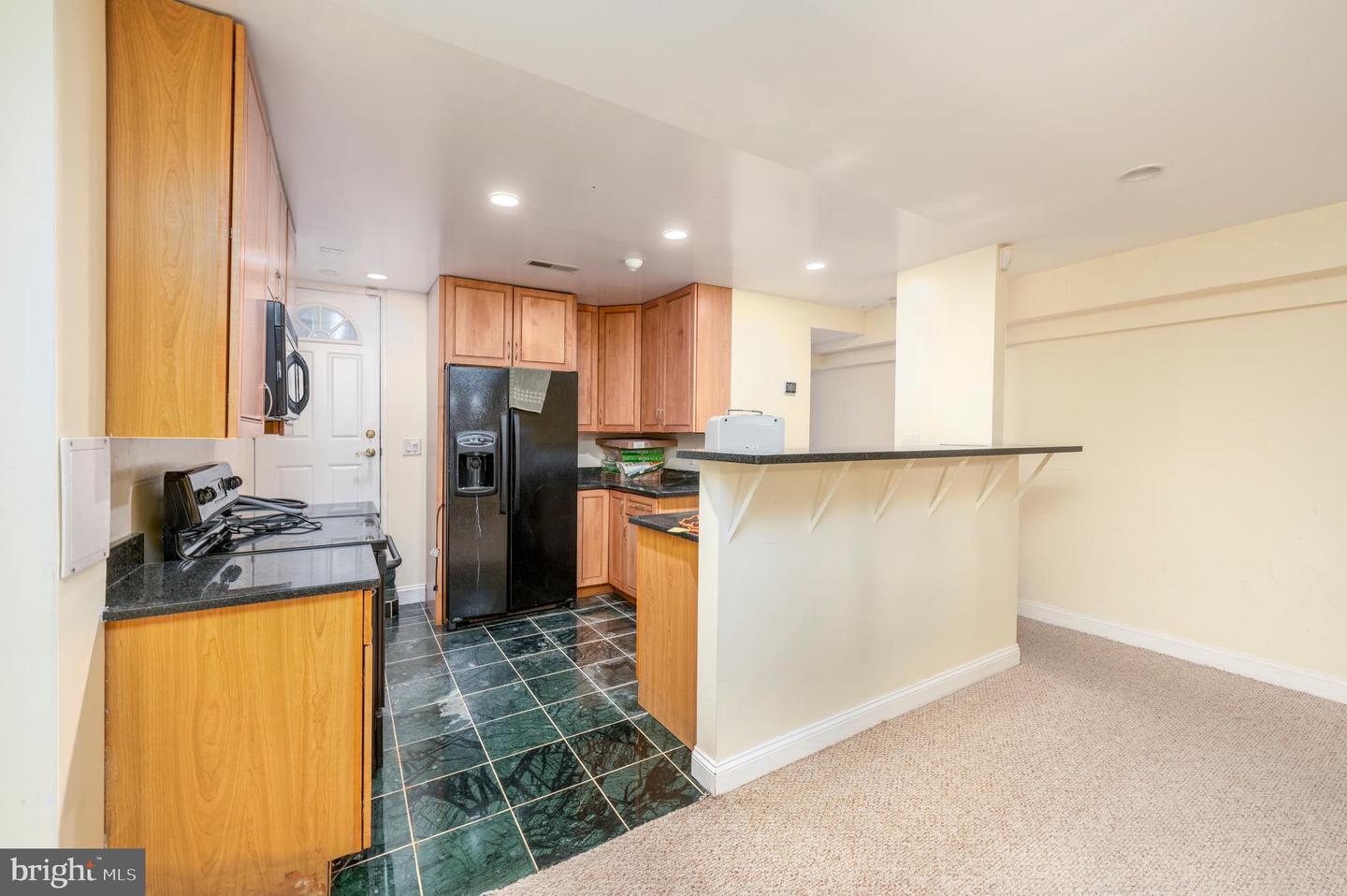 221 M ST NW, WASHINGTON, District Of Columbia 20001, 5 Bedrooms Bedrooms, ,3 BathroomsBathrooms,Residential,For sale,221 M ST NW,DCDC2212282 MLS # DCDC2212282
