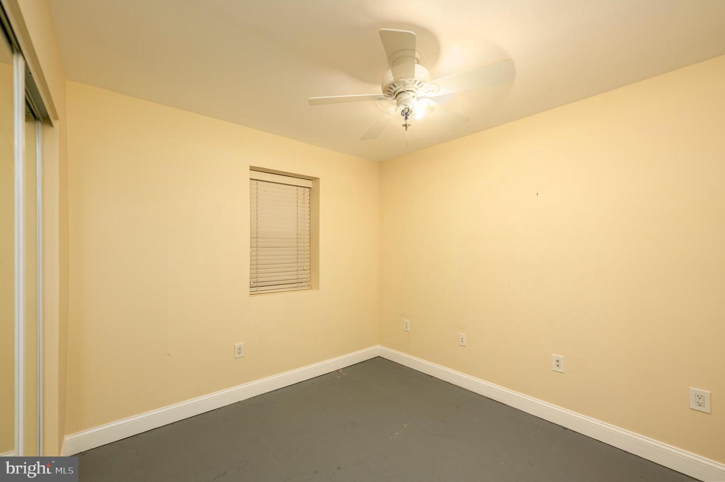 221 M ST NW, WASHINGTON, District Of Columbia 20001, 5 Bedrooms Bedrooms, ,3 BathroomsBathrooms,Residential,For sale,221 M ST NW,DCDC2212282 MLS # DCDC2212282