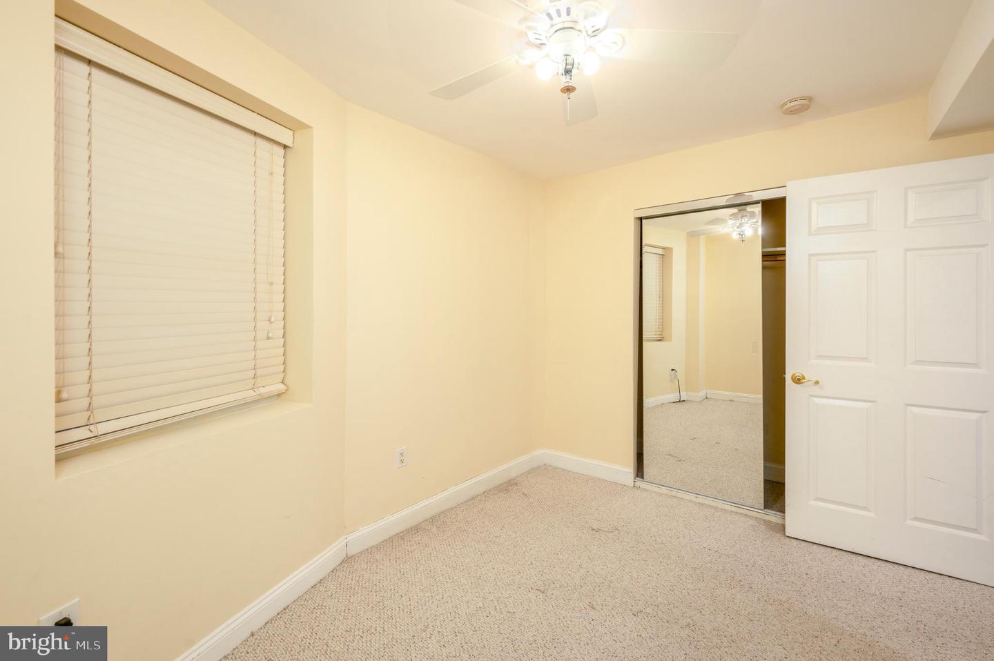 221 M ST NW, WASHINGTON, District Of Columbia 20001, 5 Bedrooms Bedrooms, ,3 BathroomsBathrooms,Residential,For sale,221 M ST NW,DCDC2212282 MLS # DCDC2212282