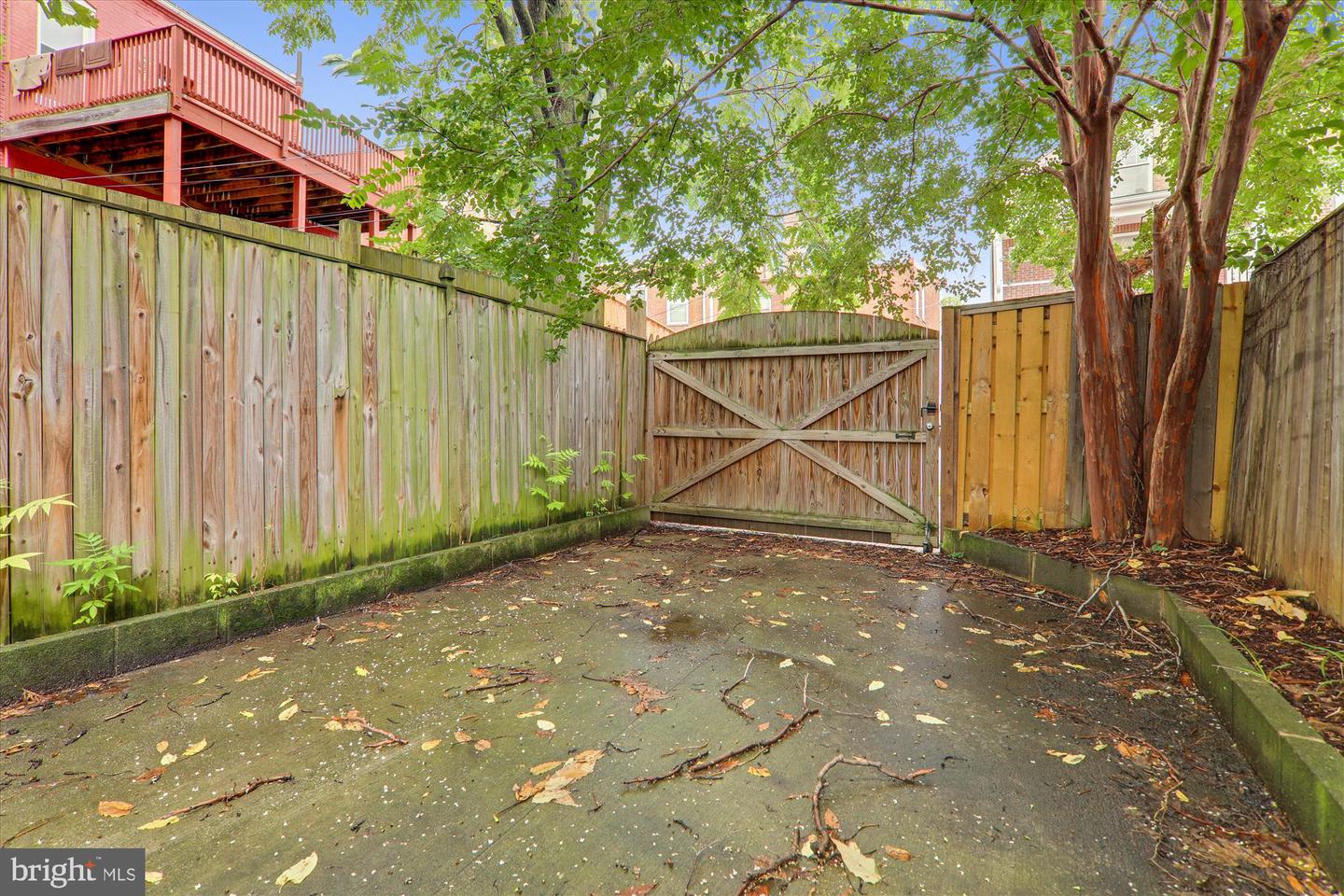 221 M ST NW, WASHINGTON, District Of Columbia 20001, 5 Bedrooms Bedrooms, ,3 BathroomsBathrooms,Residential,For sale,221 M ST NW,DCDC2212282 MLS # DCDC2212282