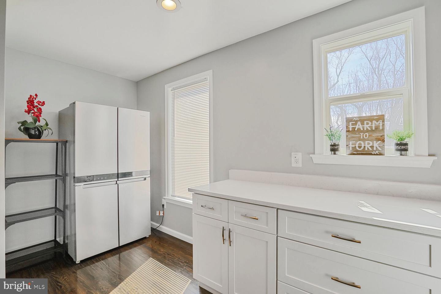 6278 WILLS ST, ALEXANDRIA, Virginia 22310, 4 Bedrooms Bedrooms, 8 Rooms Rooms,3 BathroomsBathrooms,Residential,For sale,6278 WILLS ST,VAFX2257780 MLS # VAFX2257780