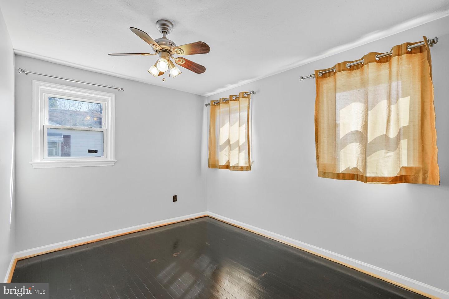 6278 WILLS ST, ALEXANDRIA, Virginia 22310, 4 Bedrooms Bedrooms, 8 Rooms Rooms,3 BathroomsBathrooms,Residential,For sale,6278 WILLS ST,VAFX2257780 MLS # VAFX2257780