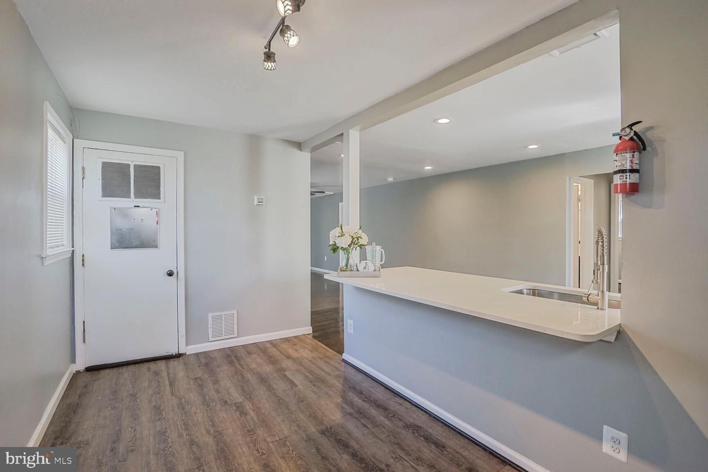 6278 WILLS ST, ALEXANDRIA, Virginia 22310, 4 Bedrooms Bedrooms, 8 Rooms Rooms,3 BathroomsBathrooms,Residential,For sale,6278 WILLS ST,VAFX2257780 MLS # VAFX2257780