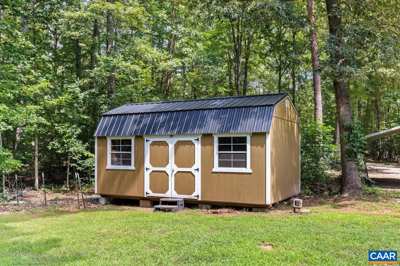 577 BILLY B RD, LOUISA, Virginia 23093, 3 Bedrooms Bedrooms, ,2 BathroomsBathrooms,Residential,For sale,577 BILLY B RD,667158 MLS # 667158