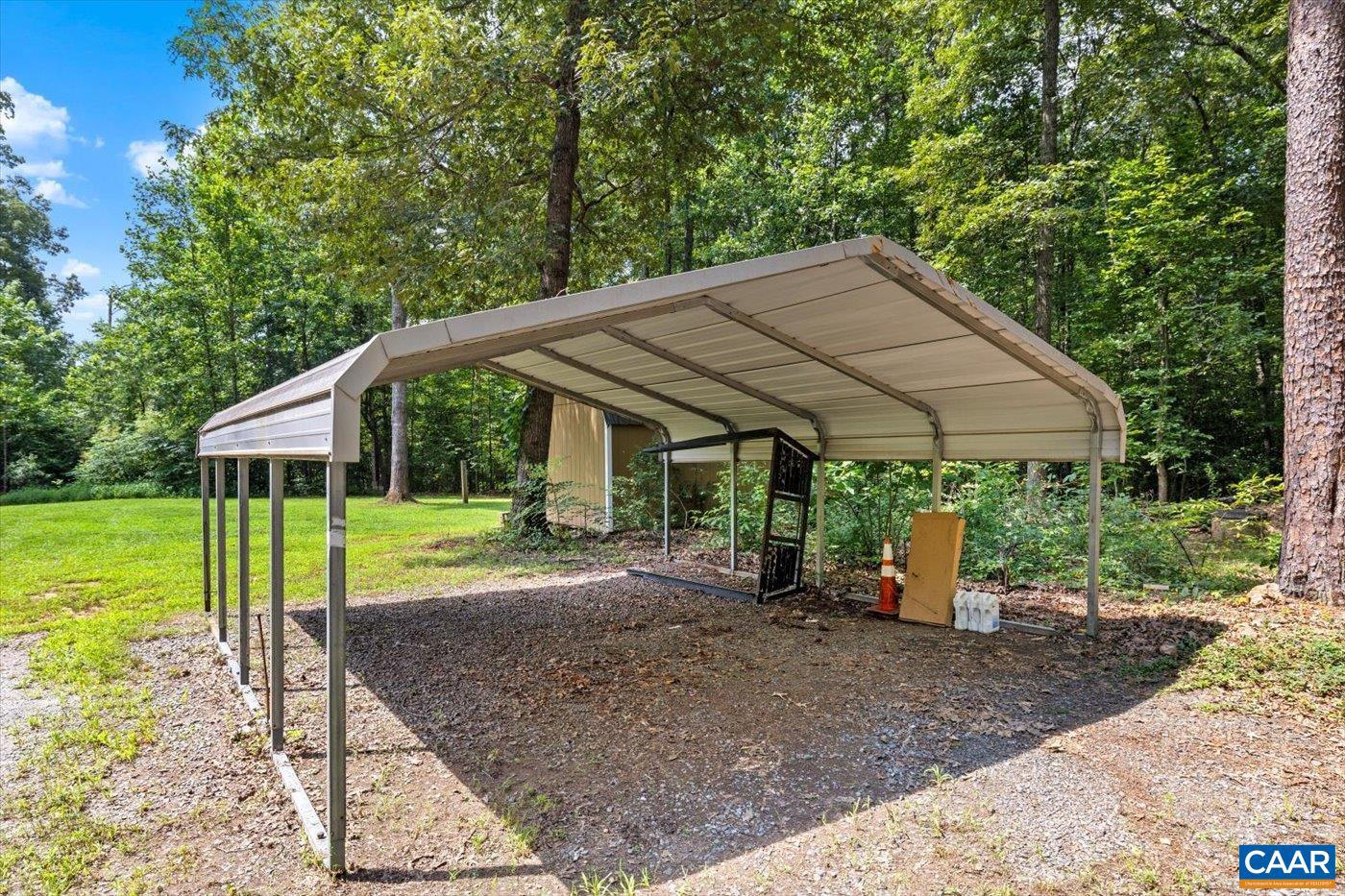 577 BILLY B RD, LOUISA, Virginia 23093, 3 Bedrooms Bedrooms, ,2 BathroomsBathrooms,Residential,For sale,577 BILLY B RD,667158 MLS # 667158