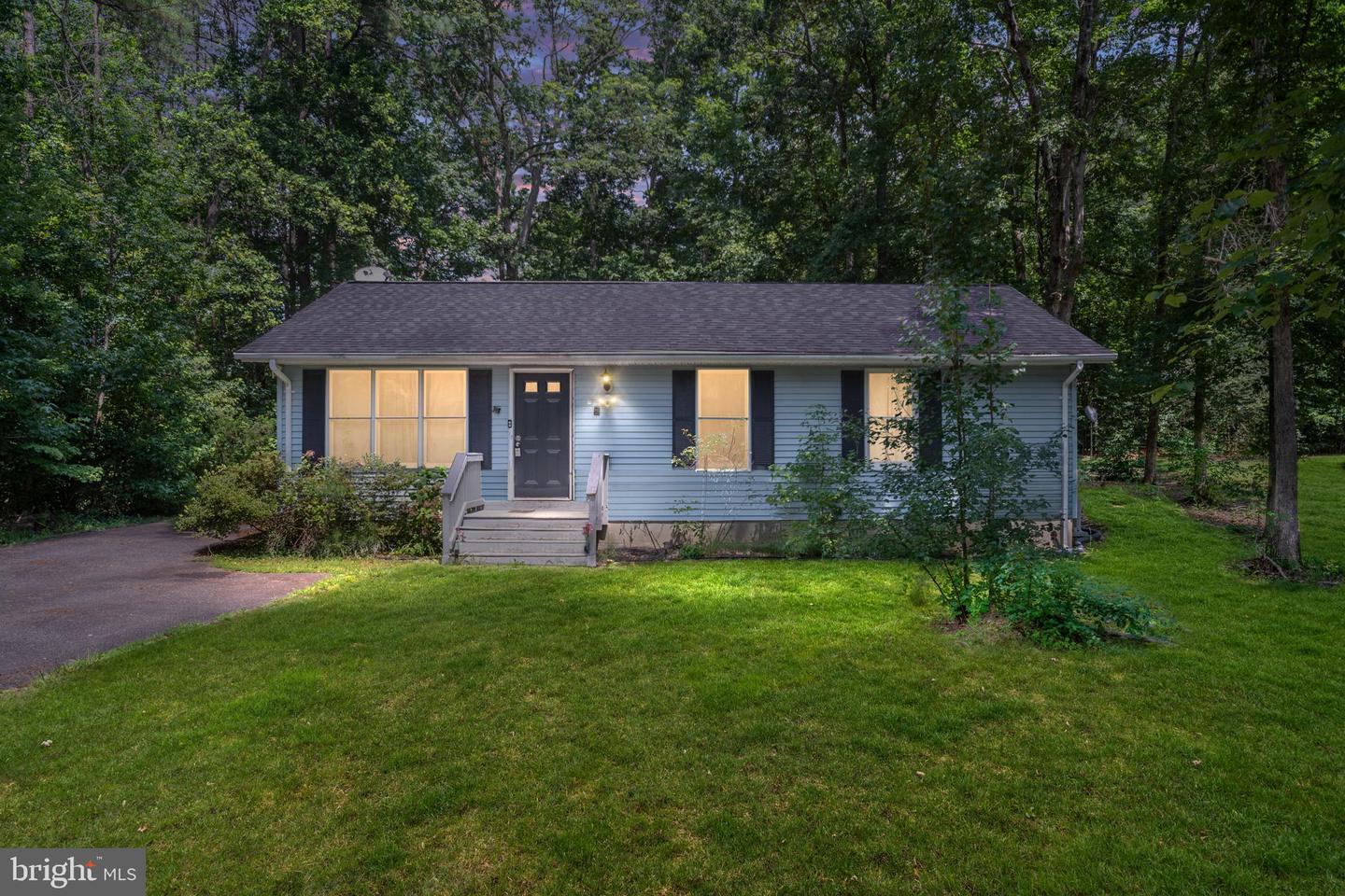4 POSTERITY CV, RUTHER GLEN, Virginia 22546, 3 Bedrooms Bedrooms, ,2 BathroomsBathrooms,Residential,For sale,4 POSTERITY CV,VACV2008568 MLS # VACV2008568