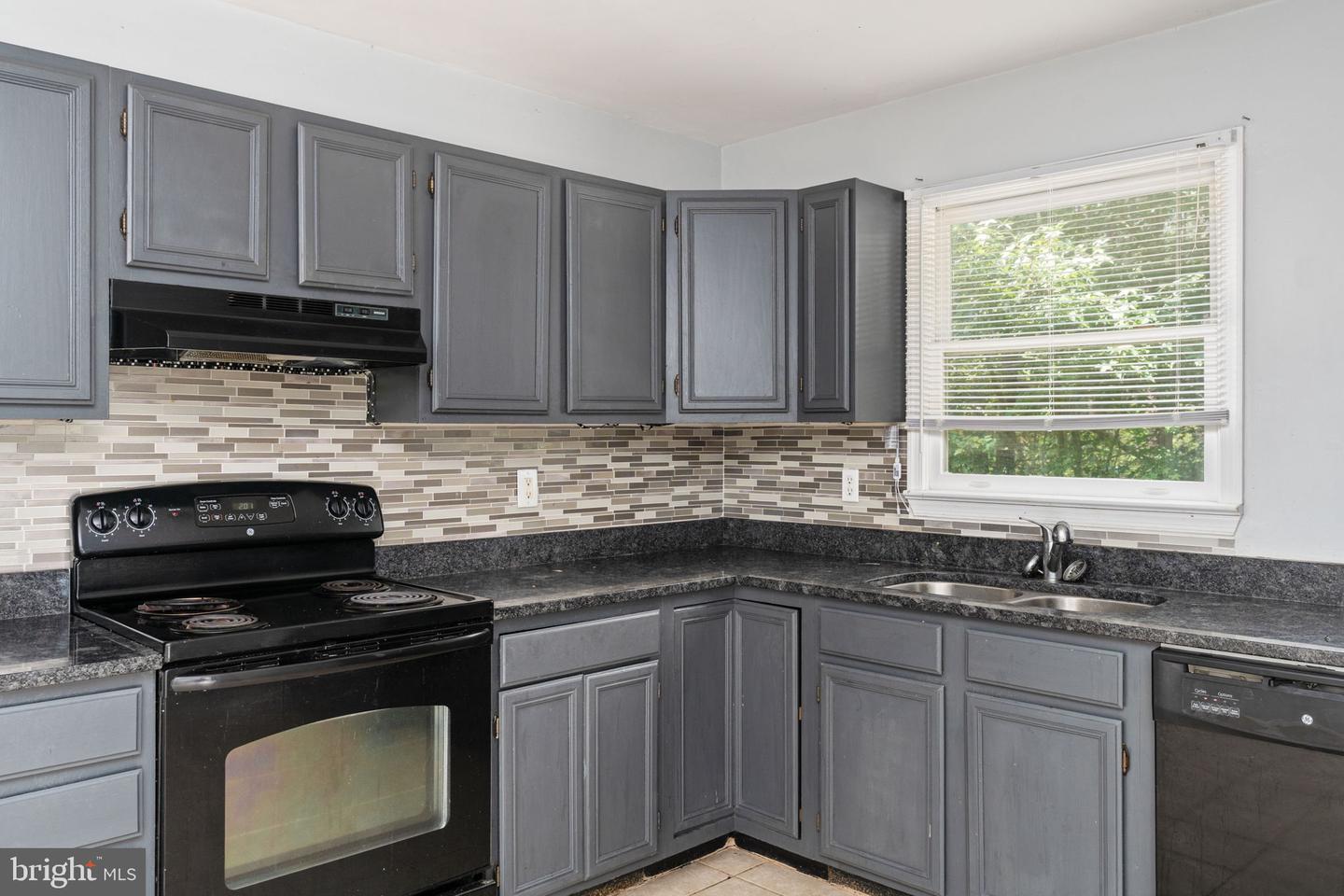 4 POSTERITY CV, RUTHER GLEN, Virginia 22546, 3 Bedrooms Bedrooms, ,2 BathroomsBathrooms,Residential,For sale,4 POSTERITY CV,VACV2008568 MLS # VACV2008568