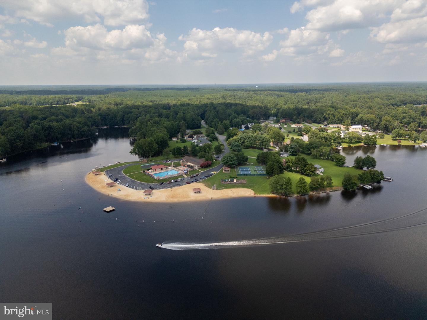 4 POSTERITY CV, RUTHER GLEN, Virginia 22546, 3 Bedrooms Bedrooms, ,2 BathroomsBathrooms,Residential,For sale,4 POSTERITY CV,VACV2008568 MLS # VACV2008568