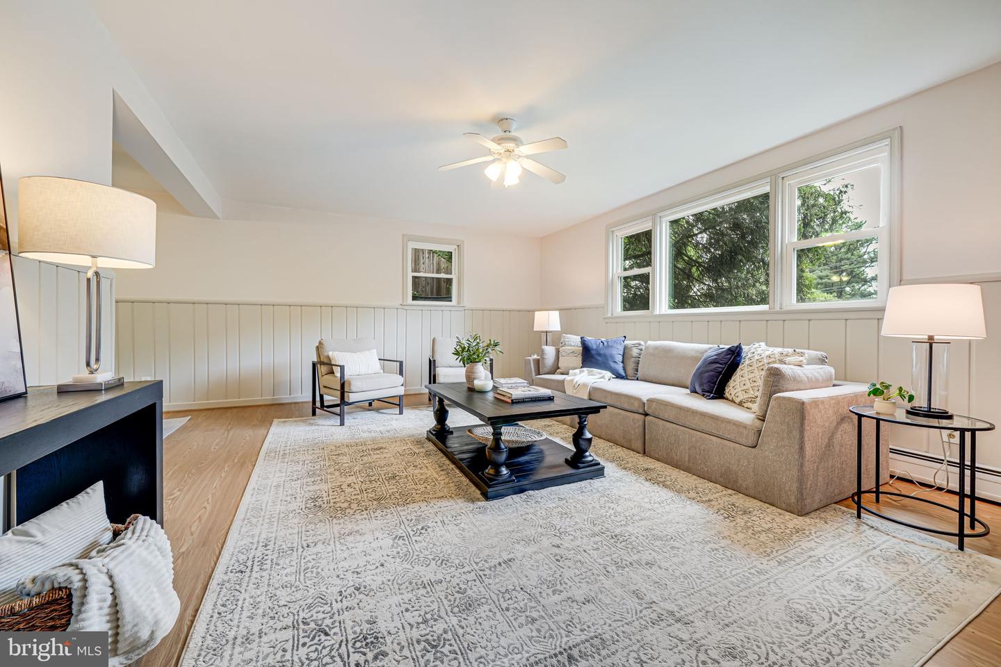 2566 MILITARY RD, ARLINGTON, Virginia 22207, 4 Bedrooms Bedrooms, ,3 BathroomsBathrooms,Residential,For sale,2566 MILITARY RD,VAAR2057968 MLS # VAAR2057968
