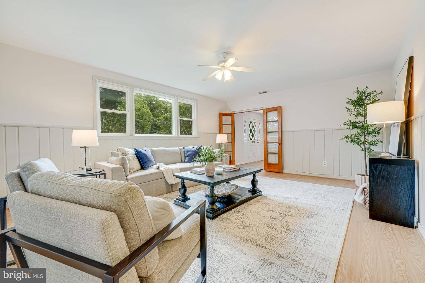 2566 MILITARY RD, ARLINGTON, Virginia 22207, 4 Bedrooms Bedrooms, ,3 BathroomsBathrooms,Residential,For sale,2566 MILITARY RD,VAAR2057968 MLS # VAAR2057968