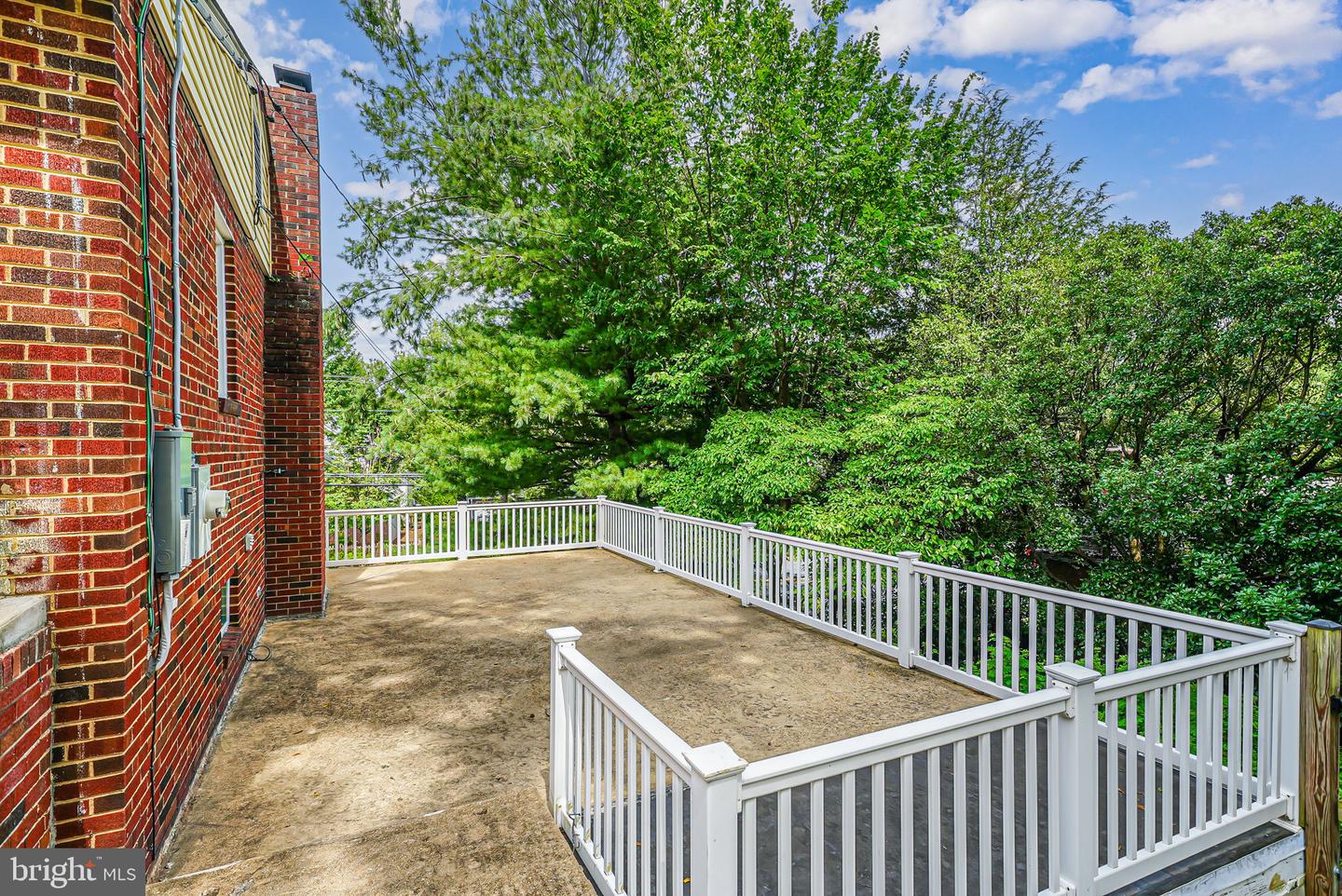 2566 MILITARY RD, ARLINGTON, Virginia 22207, 4 Bedrooms Bedrooms, ,3 BathroomsBathrooms,Residential,For sale,2566 MILITARY RD,VAAR2057968 MLS # VAAR2057968