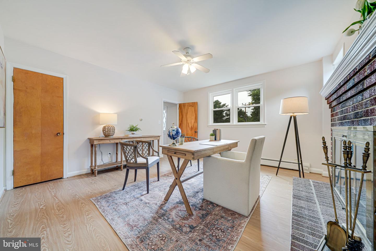2566 MILITARY RD, ARLINGTON, Virginia 22207, 4 Bedrooms Bedrooms, ,3 BathroomsBathrooms,Residential,For sale,2566 MILITARY RD,VAAR2057968 MLS # VAAR2057968