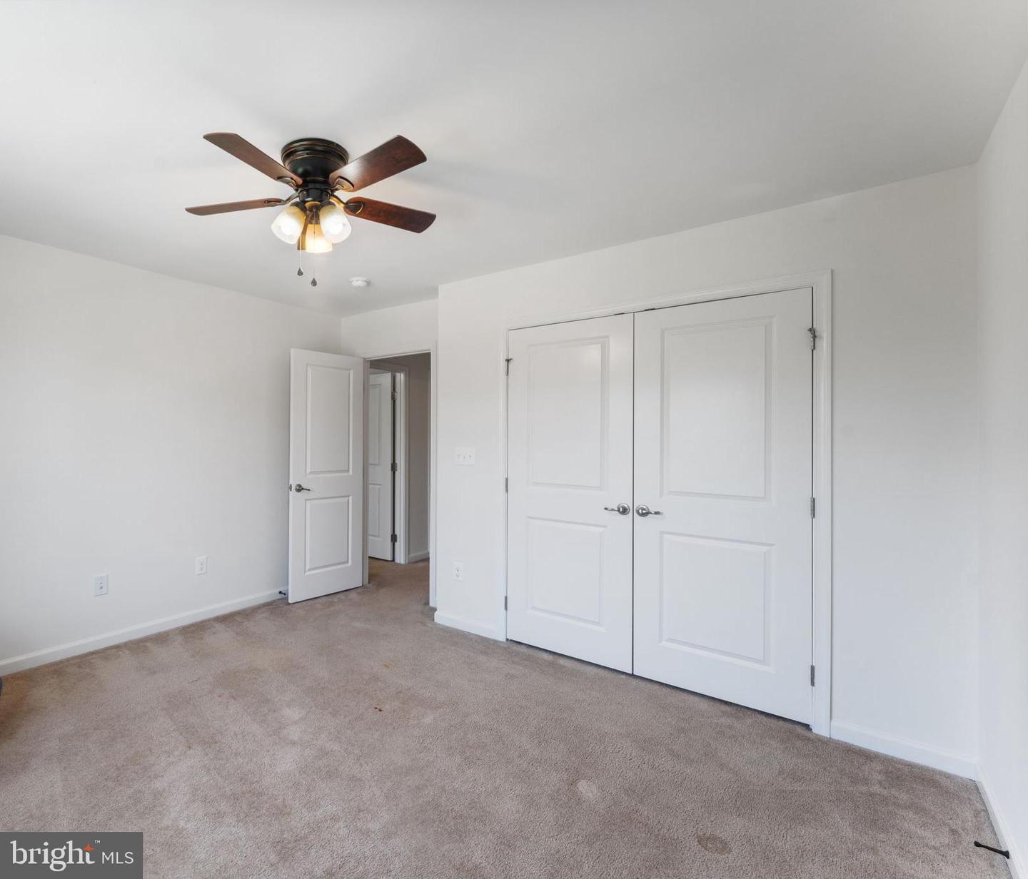 25541 EMERSON OAKS DR, ALDIE, Virginia 20105, 4 Bedrooms Bedrooms, ,2 BathroomsBathrooms,Residential,For sale,25541 EMERSON OAKS DR,VALO2097990 MLS # VALO2097990