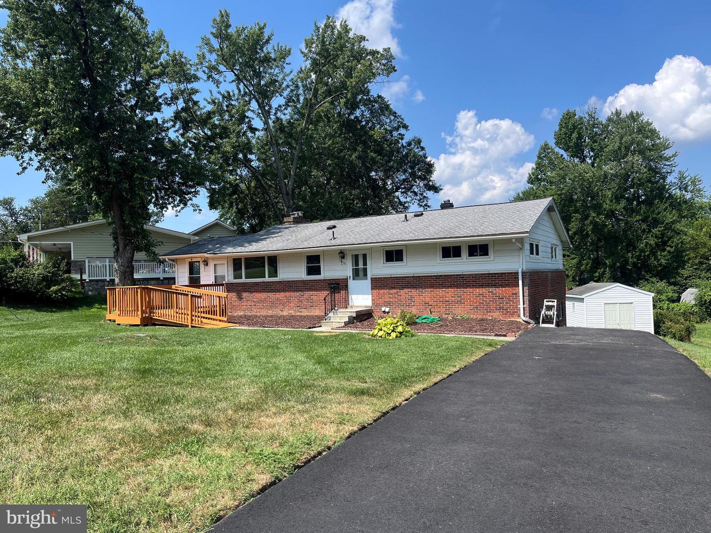 6310 SADDLE TREE DR, ALEXANDRIA, Virginia 22310, 4 Bedrooms Bedrooms, ,2 BathroomsBathrooms,Residential,For sale,6310 SADDLE TREE DR,VAFX2245152 MLS # VAFX2245152
