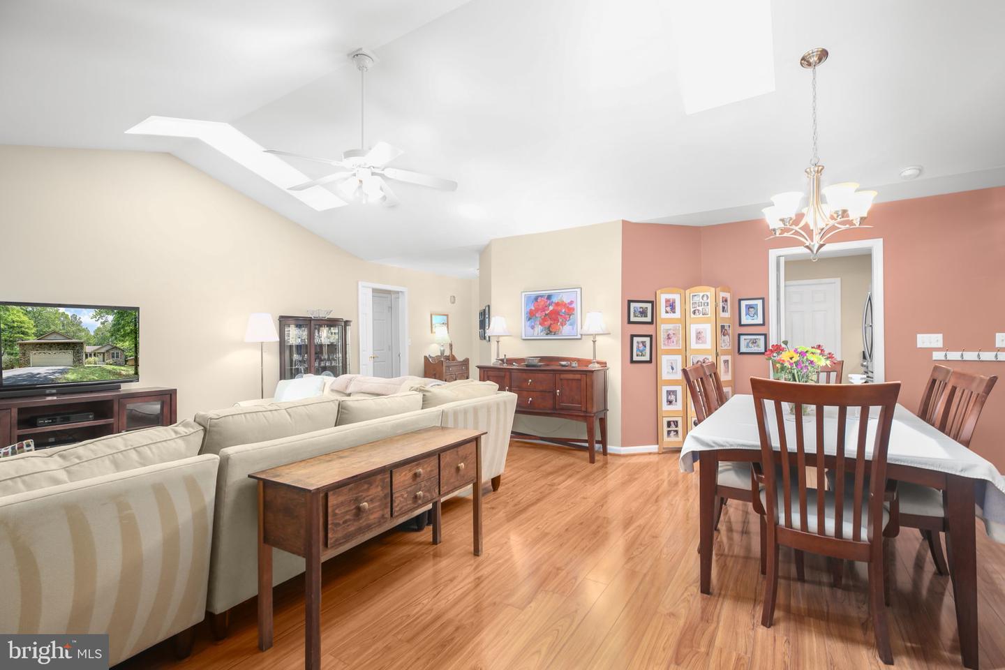 219 WASHINGTON ST, LOCUST GROVE, Virginia 22508, 3 Bedrooms Bedrooms, ,2 BathroomsBathrooms,Residential,For sale,219 WASHINGTON ST,VAOR2009892 MLS # VAOR2009892