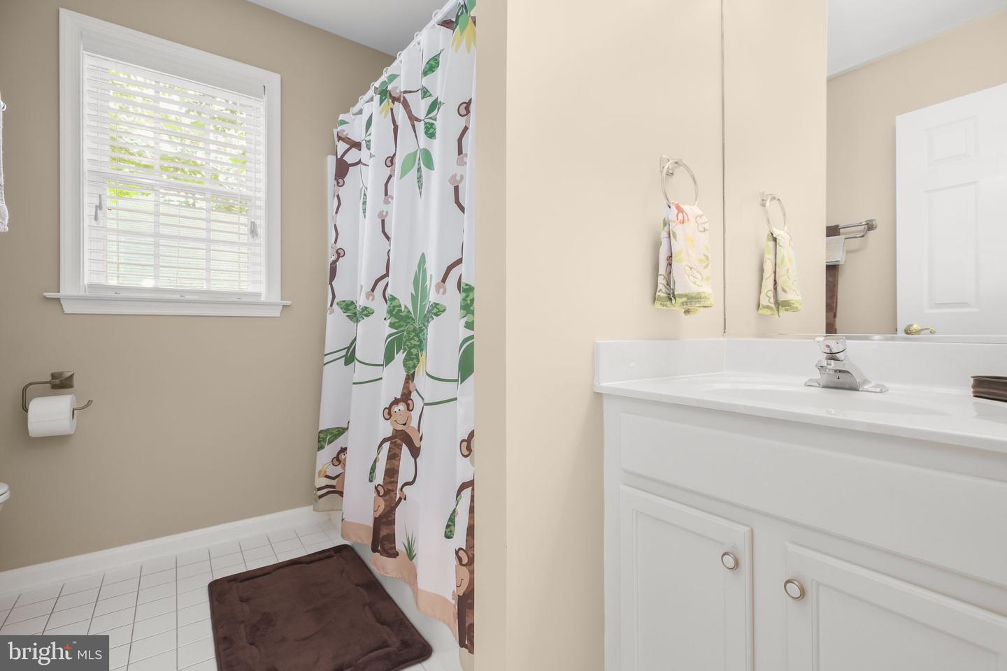 219 WASHINGTON ST, LOCUST GROVE, Virginia 22508, 3 Bedrooms Bedrooms, ,2 BathroomsBathrooms,Residential,For sale,219 WASHINGTON ST,VAOR2009892 MLS # VAOR2009892